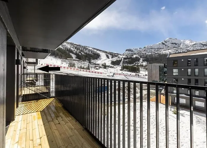 Ski-in Ski-out - In Fjellandsbyen - View To The Slopes