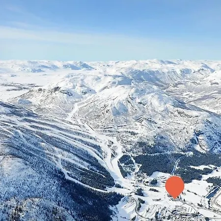 Ski-in Ski-out - In Fjellandsbyen - View To The Slopes דירה